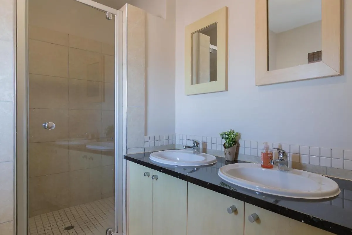 Citystay Apartments Century City ケープタウン