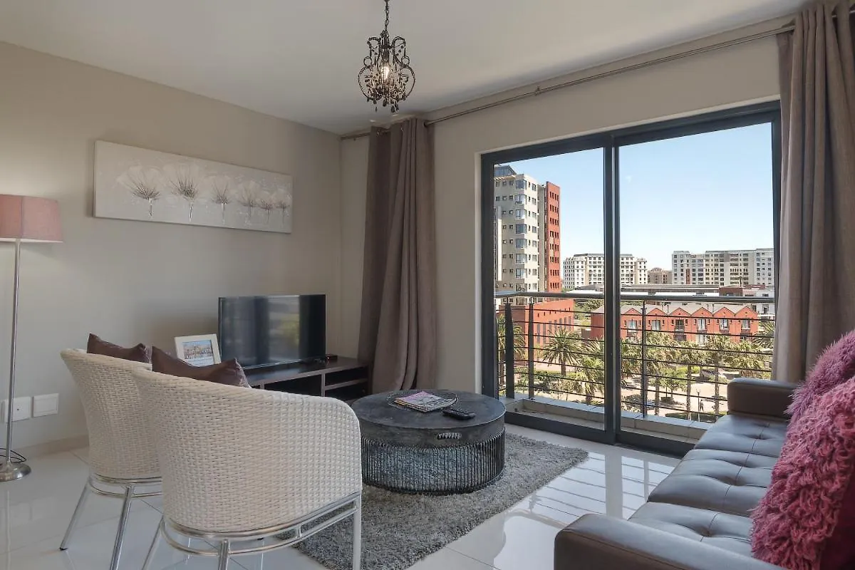 Citystay Apartments Century City Città del Capo