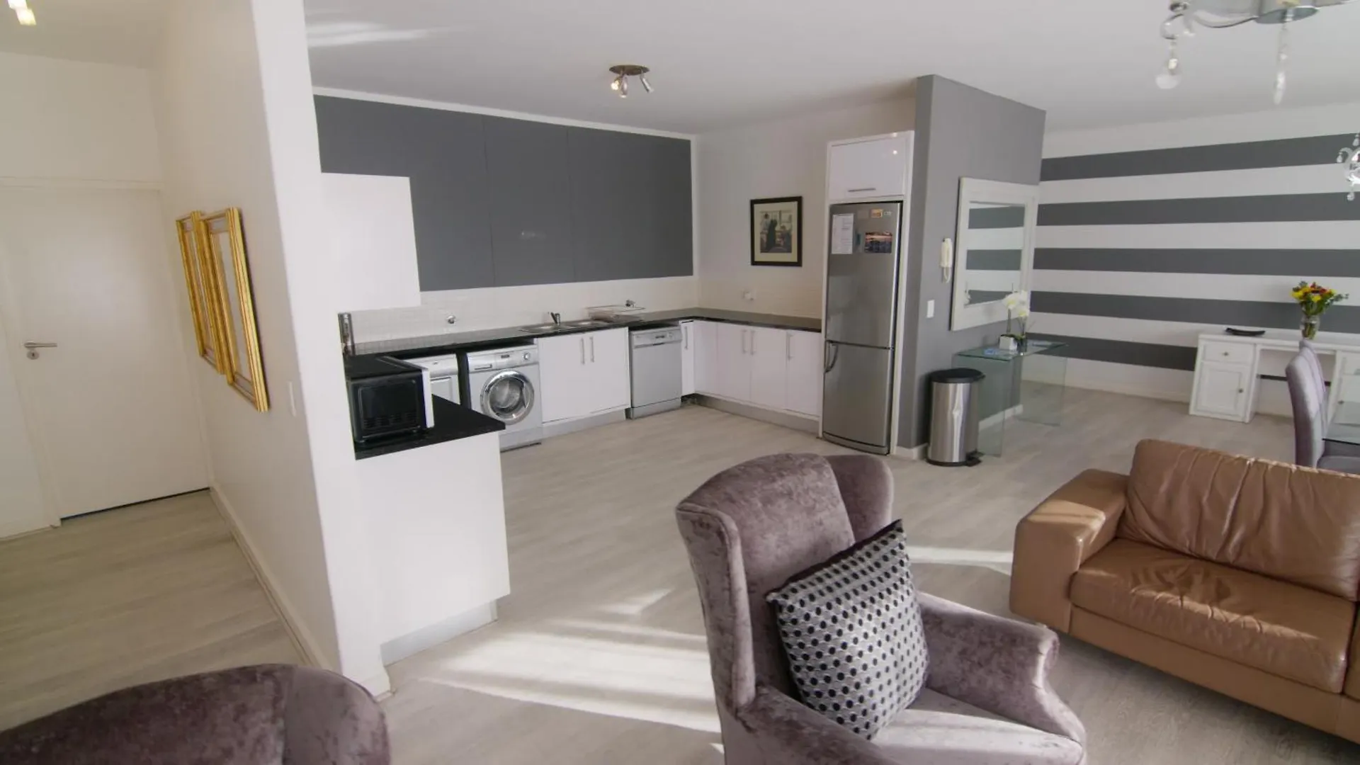 Citystay Apartments Century City Città del Capo