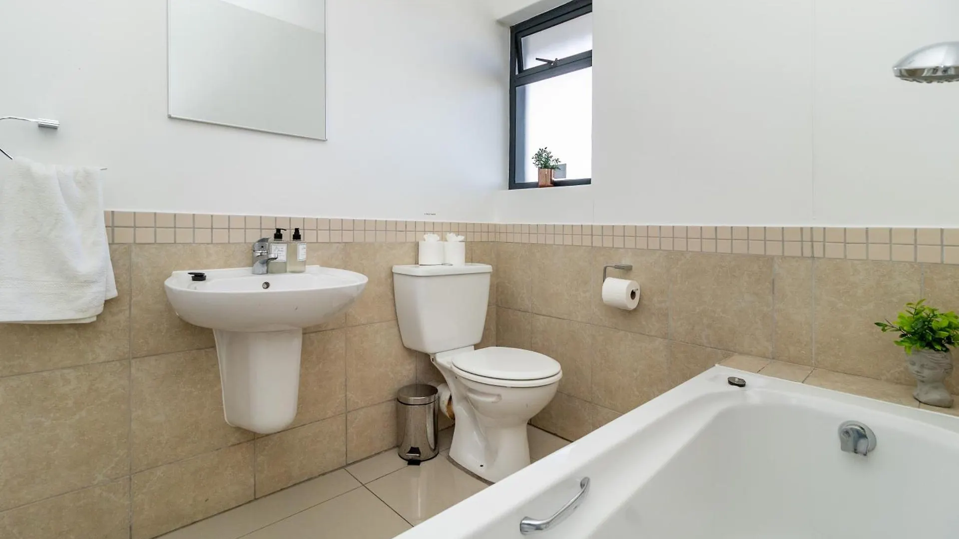 Citystay Apartments Century City ケープタウン