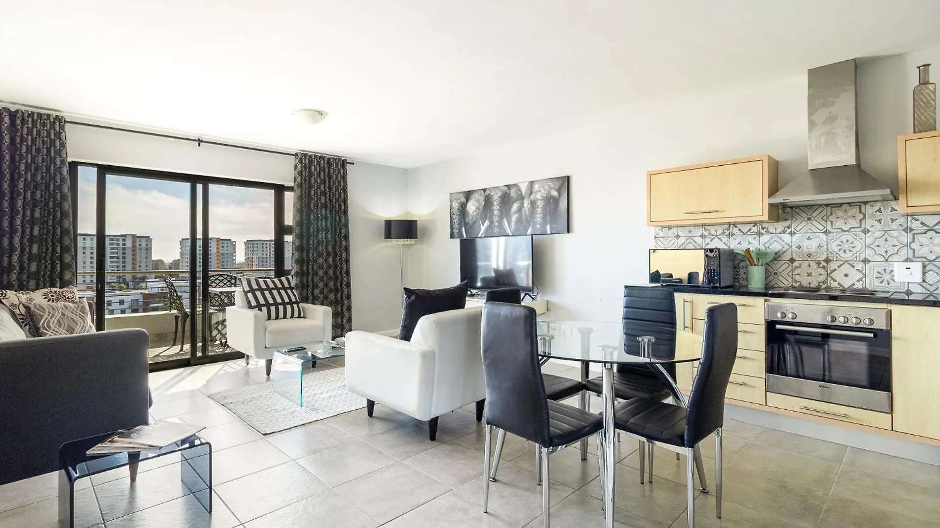 Citystay Apartments Century City ケープタウン